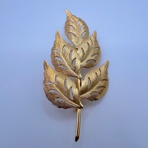 Vintage Gold Tone Branch Leaf Brooch Pin